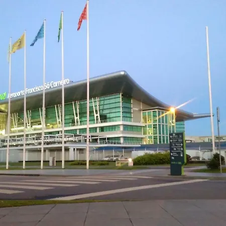 Near The Airport * Moreira (Porto)